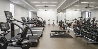 Gym cleaning, fitness center cleaning