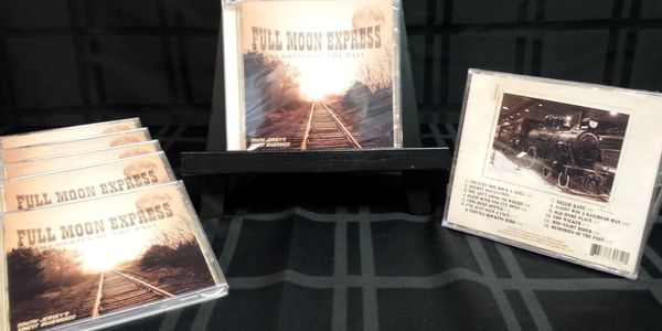 Full Moon Express Memories of the Past Music Bluegrass Progressive Banjo Bass Mandolin Fiddle Violin