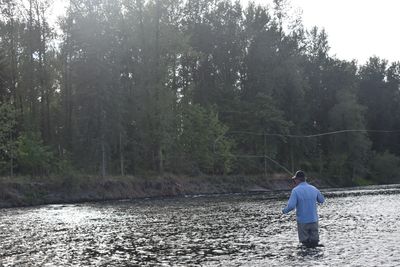 Swinging a wet fly on the Mckenzie River