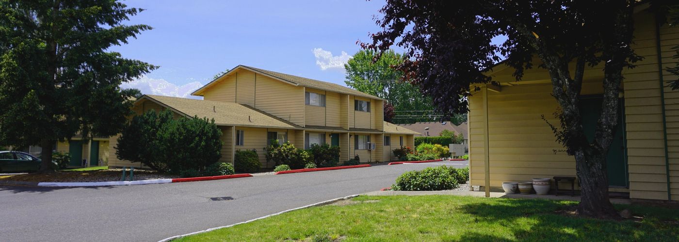 The Reef Apartments in Beaverton, Oregon