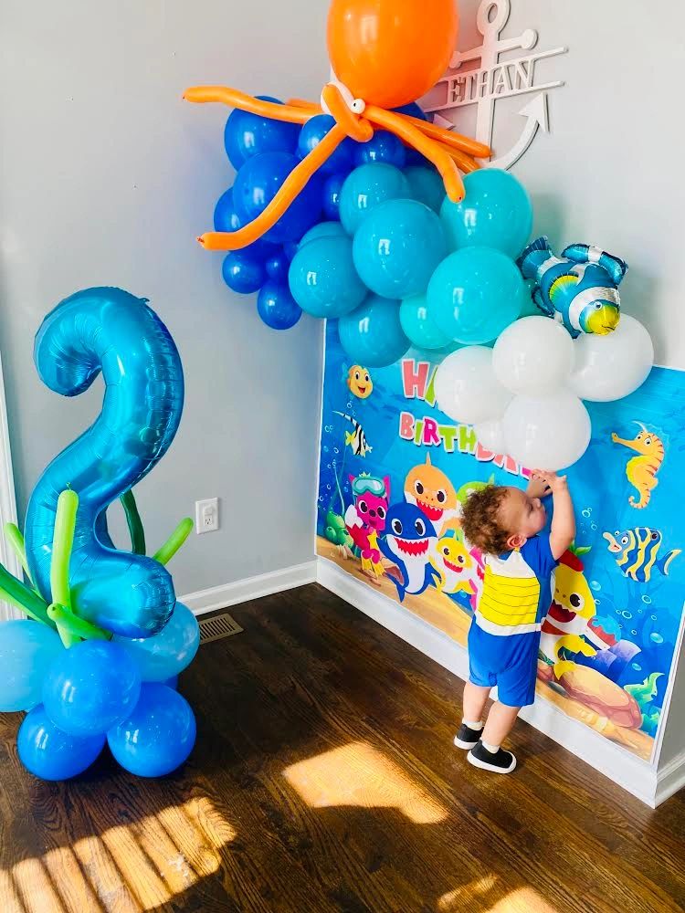 Baby Shark Birthday Balloon Decoration