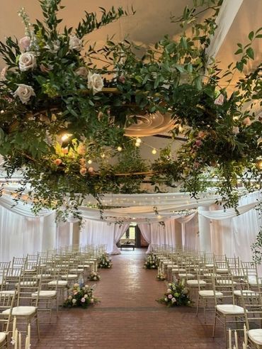 Lloyd's Florist and Sharon Rumsey's beautiful garden creation at the Mellwood Picasso Room #aperfect