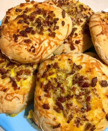 bacon sausage egg cheese bialy