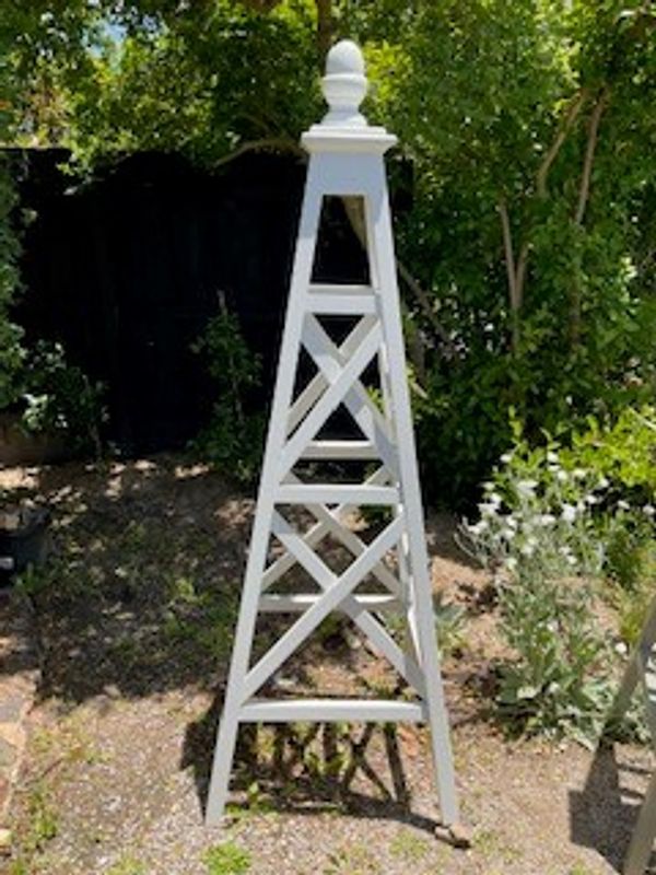 Wooden Garden obelisk with x-bracing