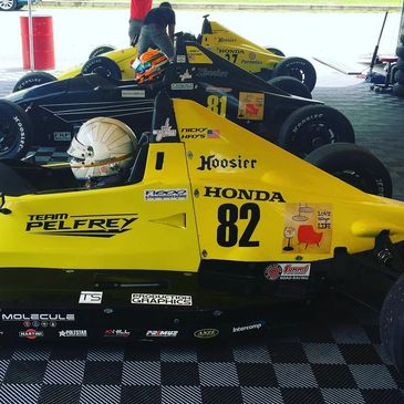 Team Pelfrey race cars