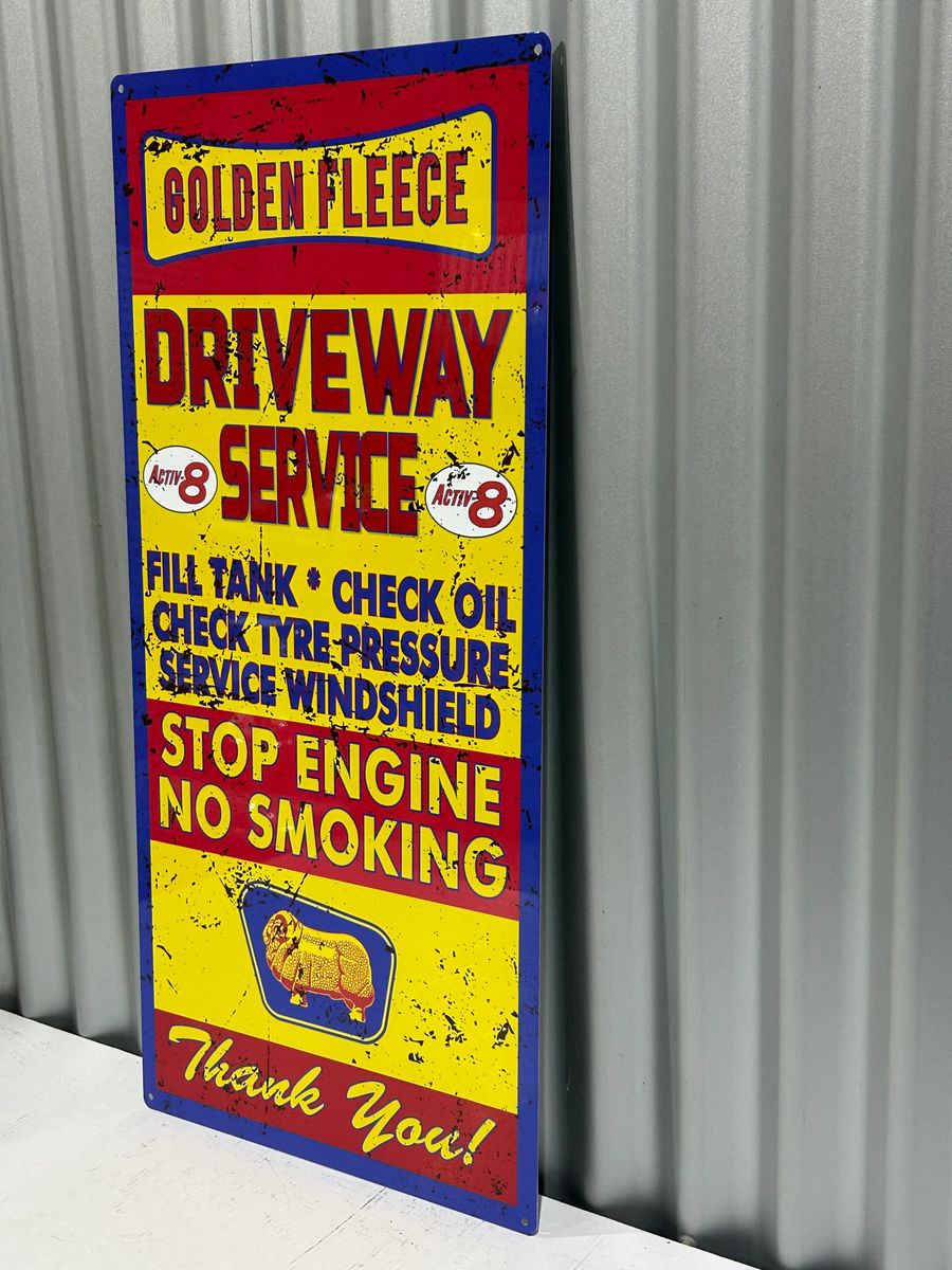 GOLDEN FLEECE DRIVEWAY SERVICE 810 X 380 MM METAL SIGN