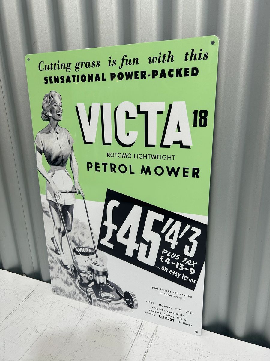 VICTA LAWN MOWERS VINTAGE AD 600 MM X 400 MM METAL SIGN