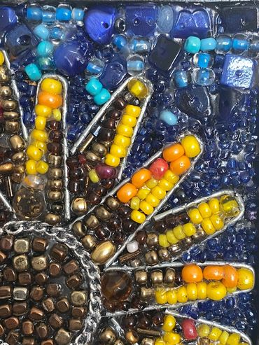 Sunflower Mosaic Box, closeup, bead detail
