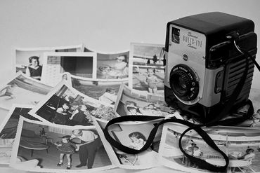 kodak brownie bulls-eye camera photographs memories black white photograph picture image