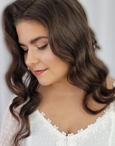 Bride Hairstyles
Bridal make-up
Wedding 
Soft Glam Make up
Hollywood Waves Hairstyle
Award winning h