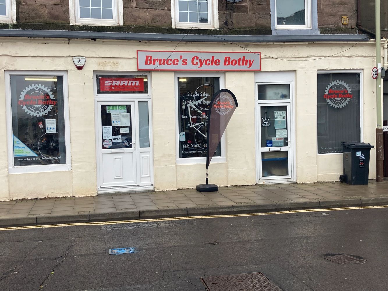 Brucescyclebothy Bike Shop Montrose, Scotland