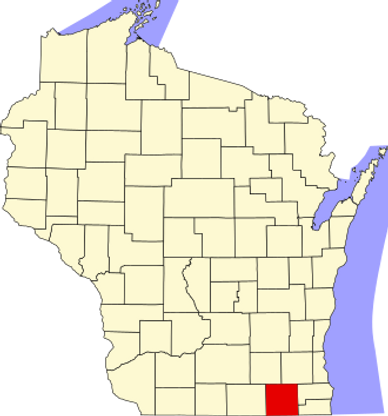 Map of Wisconsin highlighting Milwaukee County in red.