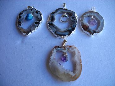 Geoded Pendents - 5 ea