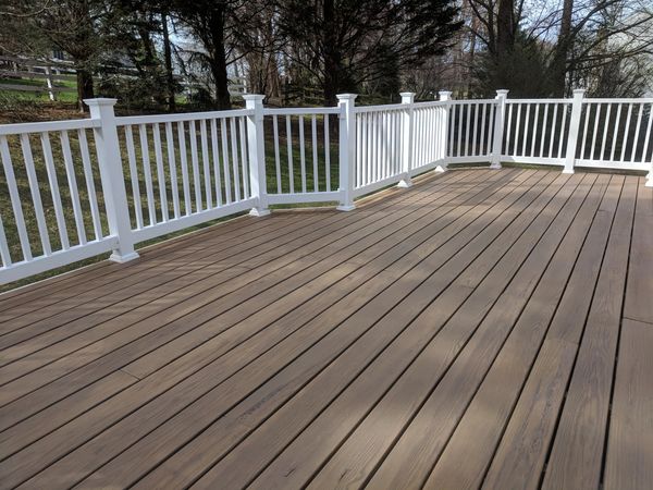 New finish Outdoor Painting, Deck restoration Newark, Delaware.