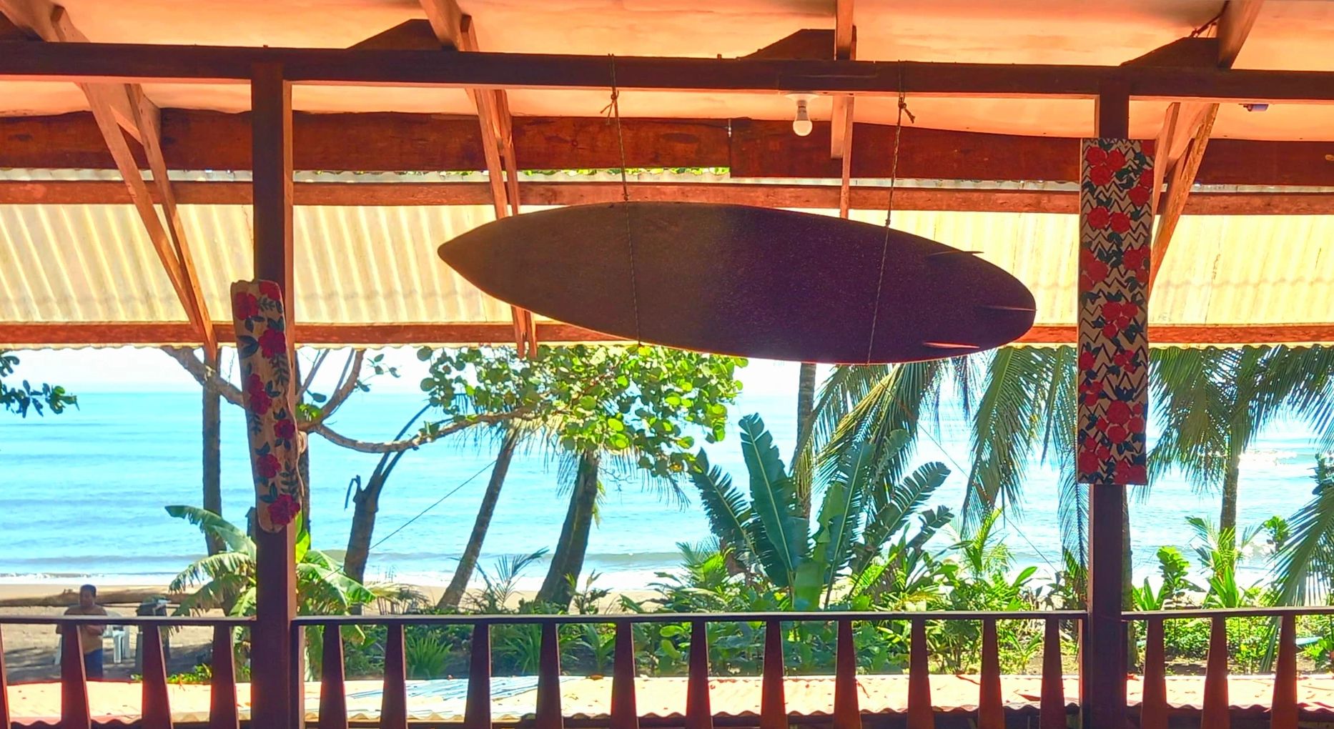 Vista desde el segundo piso de Tortuguero Beach House
