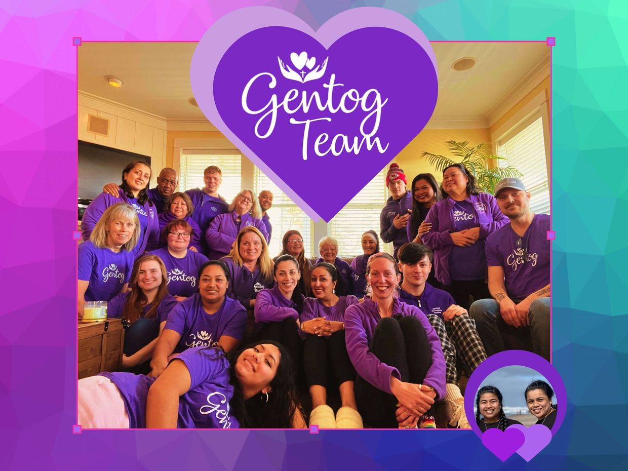 Gentog employees celebrating at Gentog's annual Retreat