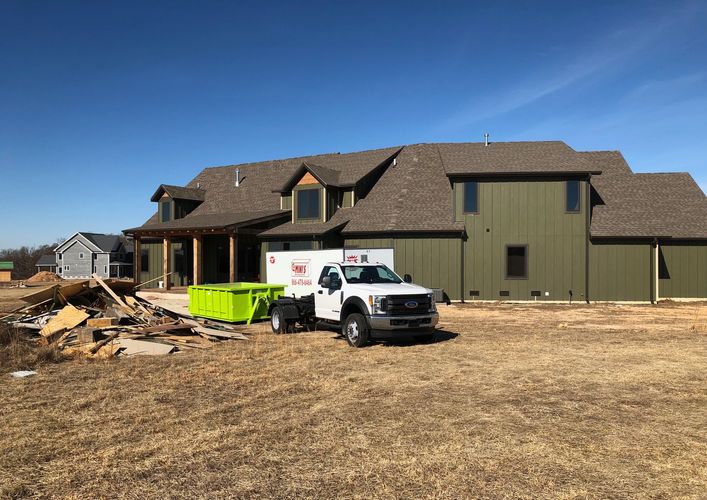 10-yard dumpsters for rent for construction, remodeling, and junk removal.