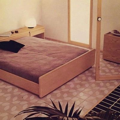 Vintage Oak Platform Bed 