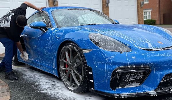 Deep clean valeting 
