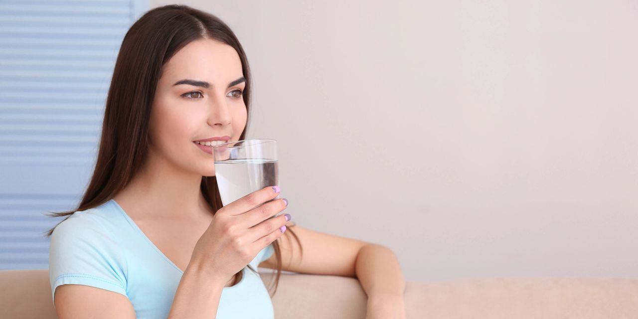 Is the Alkaline Water beauty real? Let us find out! Is the Alkaline Water beauty real? Let us find out!