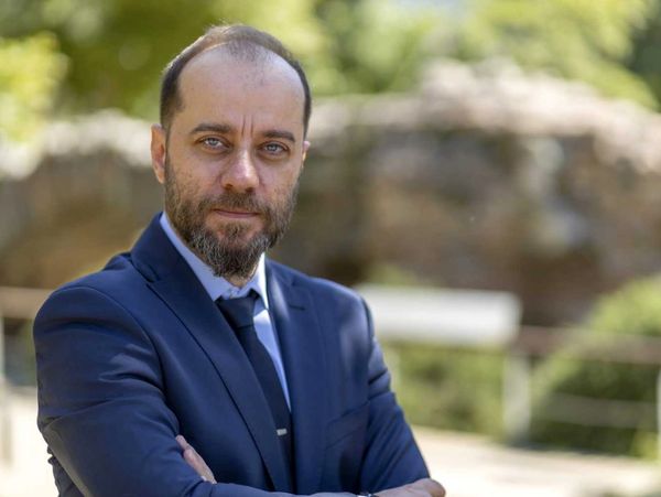 Γεώργιος Λαζαρίδης, Παθολόγος Ογκολόγος στη Θεσσαλονίκη, Επ. Καθηγητής Ογκολογίας Α.Π.Θ.
