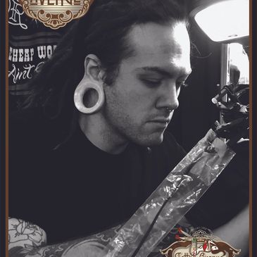 Josh Muzzy Tattoo Avenue Tucson tattoo shop artist