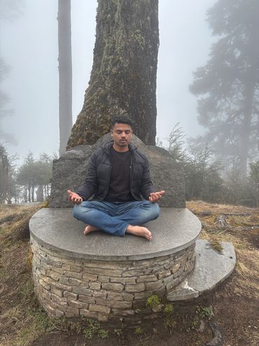 Mountain pass in Bhutan
3hrs Intense Morning Meditation at Dochula Pass
