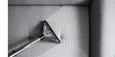 steam cleaning of sofa