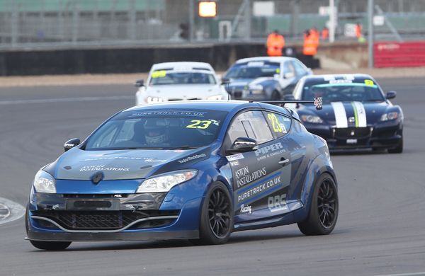 Megane RS Puretrak Racing