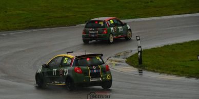 Puretrack Racing team in the BRSCC Supersport Championship Sarah Dennis behind the wheel of Clio 197