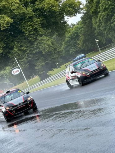 Puretrack Clio twins 