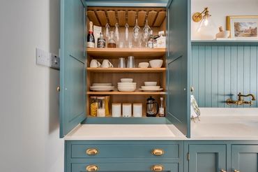 Kitchen dresser