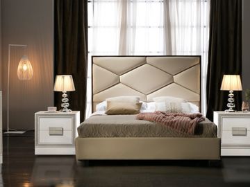 Modern Bedroom Set
Made in Spain