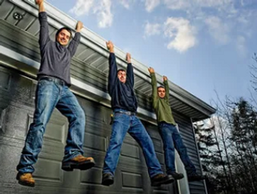 Eaves trough