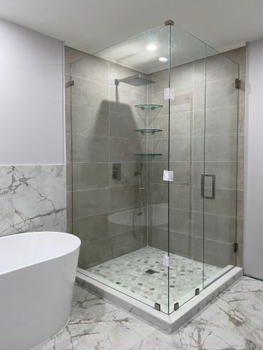 Frameless Complete glass shower and door