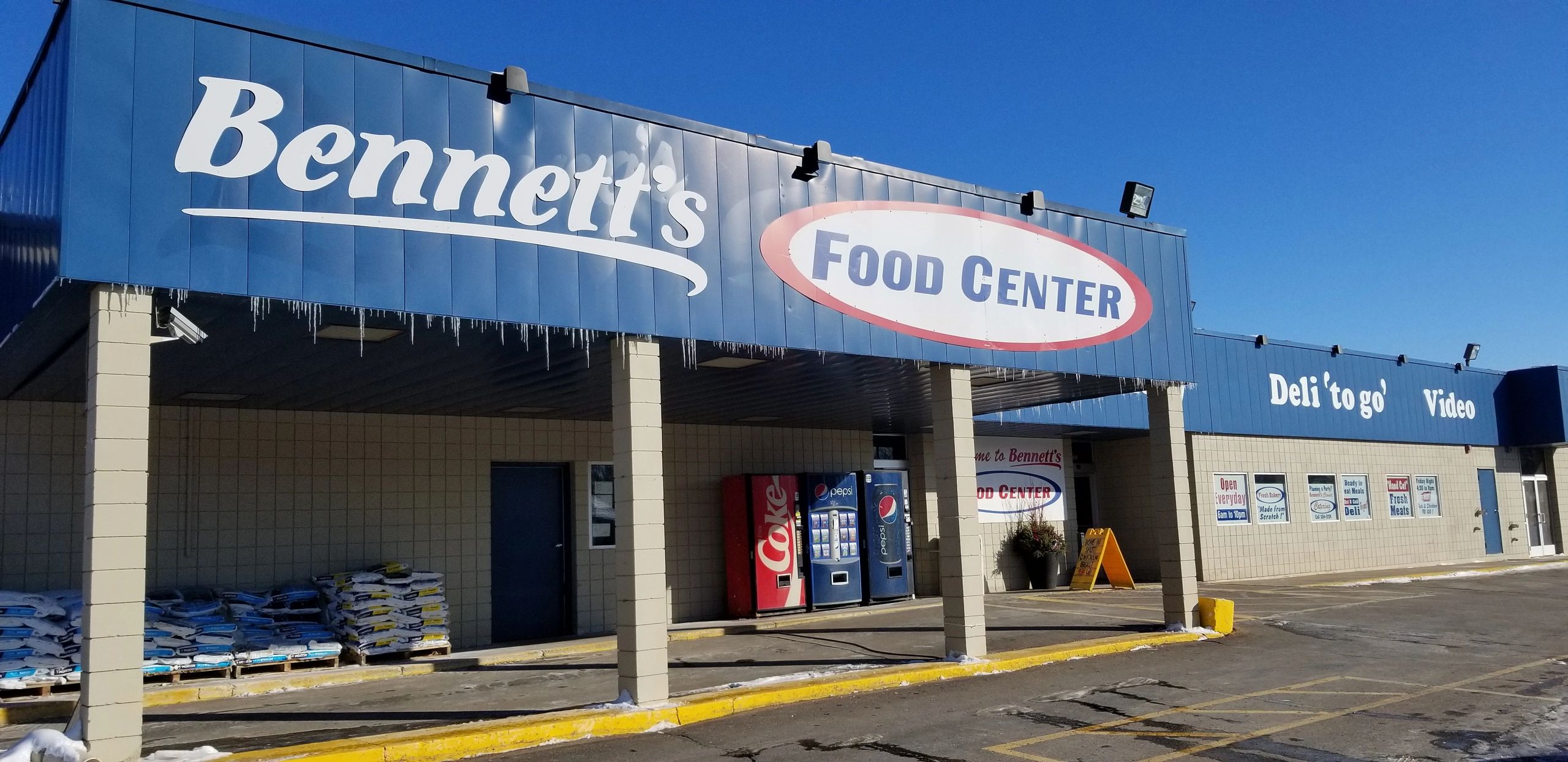Food Center Grocery Store, Catering