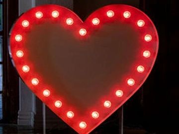 'HEART' Illuminated Wedding Signs & Display in Melbourne