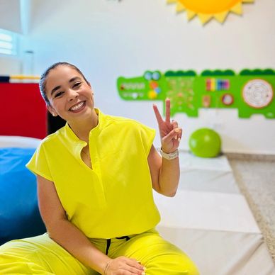 La Dra. Mariene Ostolaza es Terapista Física licenciada con certificación como Clinical Instructor (