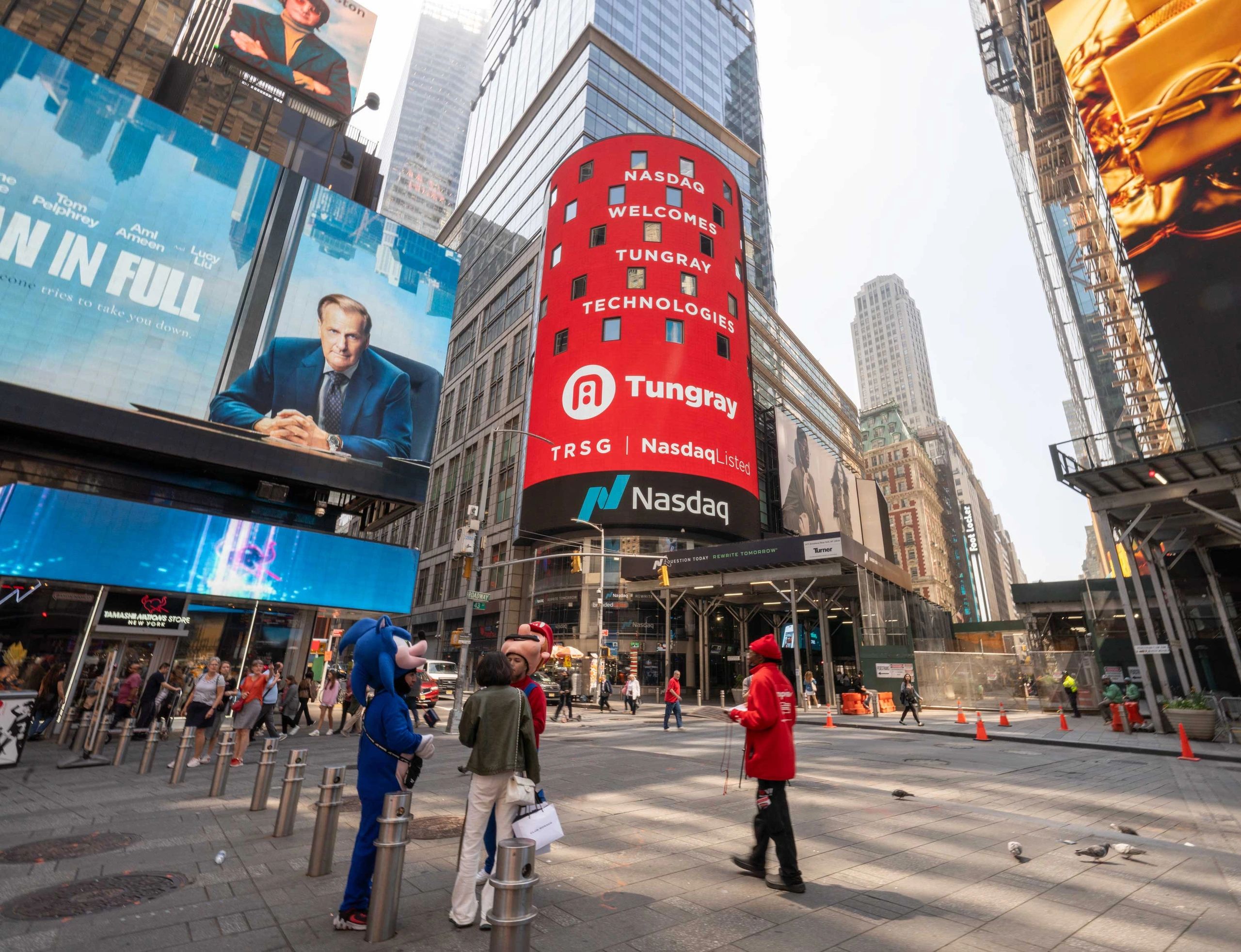 Tungray, Digital Billboard, NASDAQ TImes Square, NY

