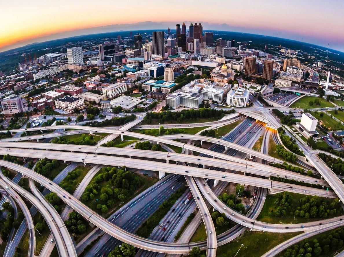 With a population of approximately 650,706, Atlanta offers the opportunity to reach a diverse audience.