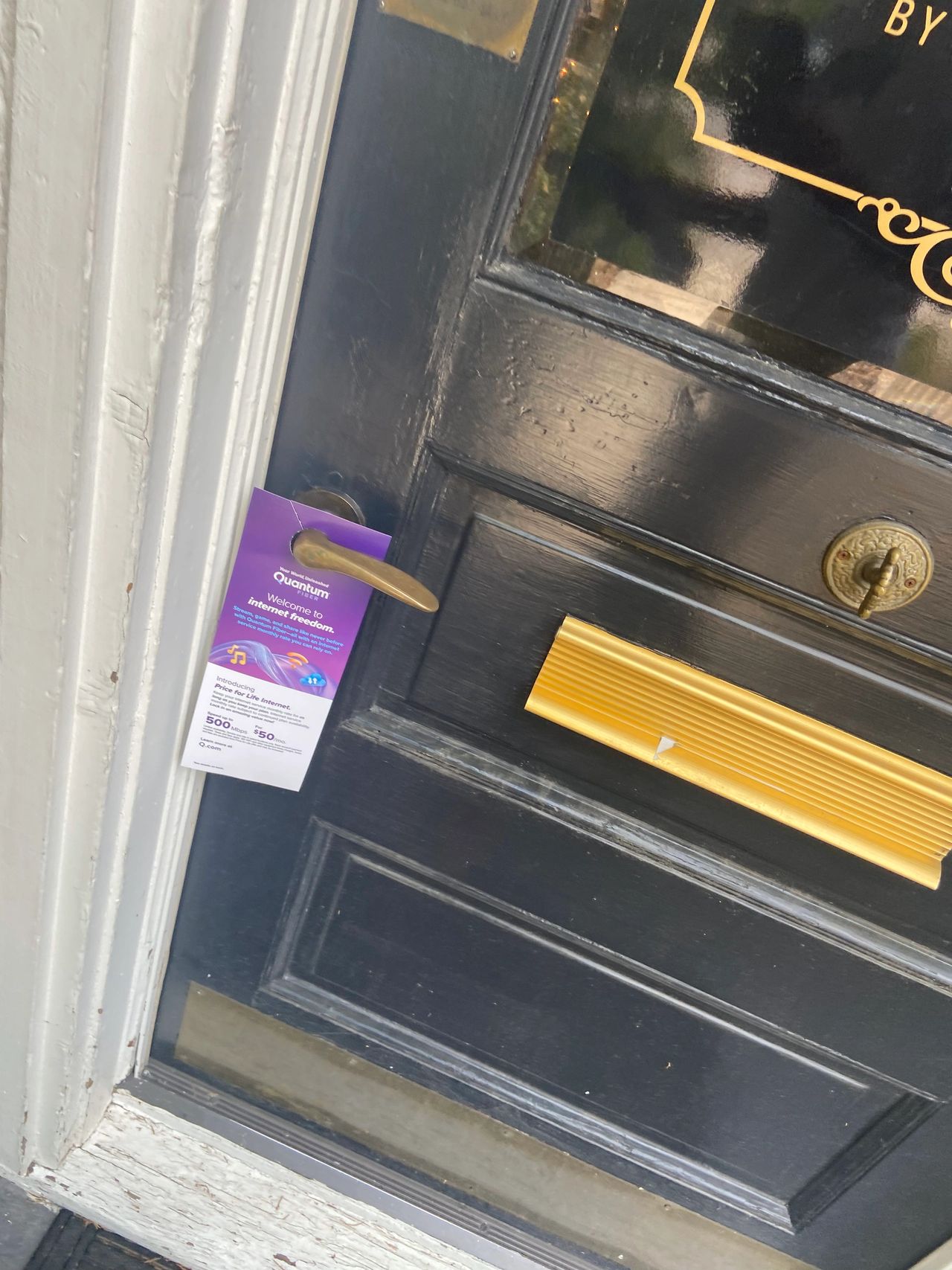 Grocery stores that use targeted door hangers report an impressive 20% increase in foot traffic. Grocery stores that use targeted door hangers report an impressive 20% increase in foot traffic. Door Hanger Promotions in Iowa: Hyperlocal Marketing