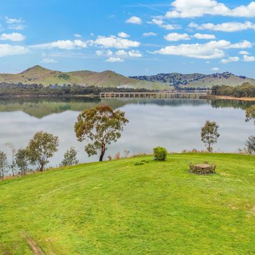 Lake Eildon Holiday Houses