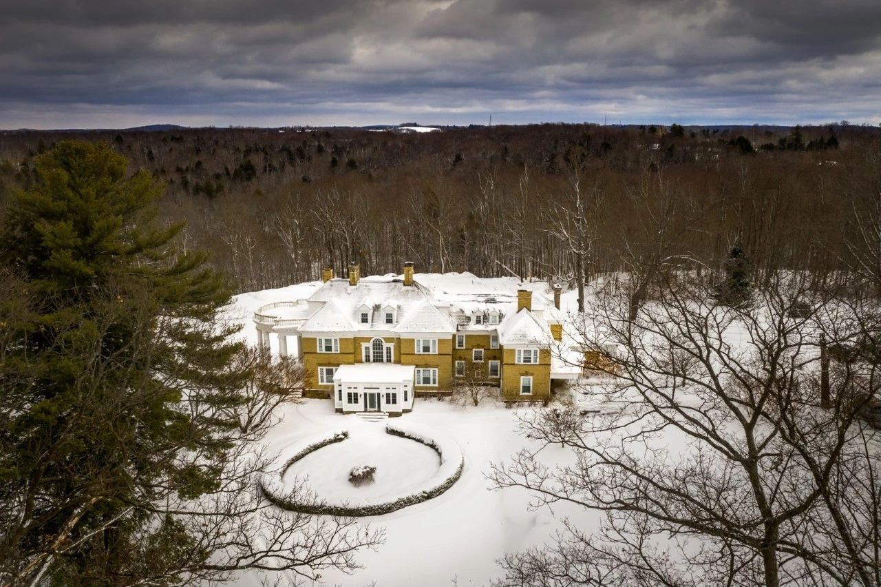 Kane Manor, Bed and Breakfast