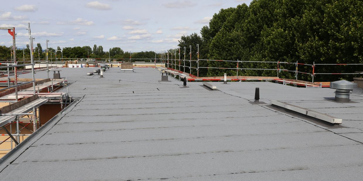 a flat roof fully installed 