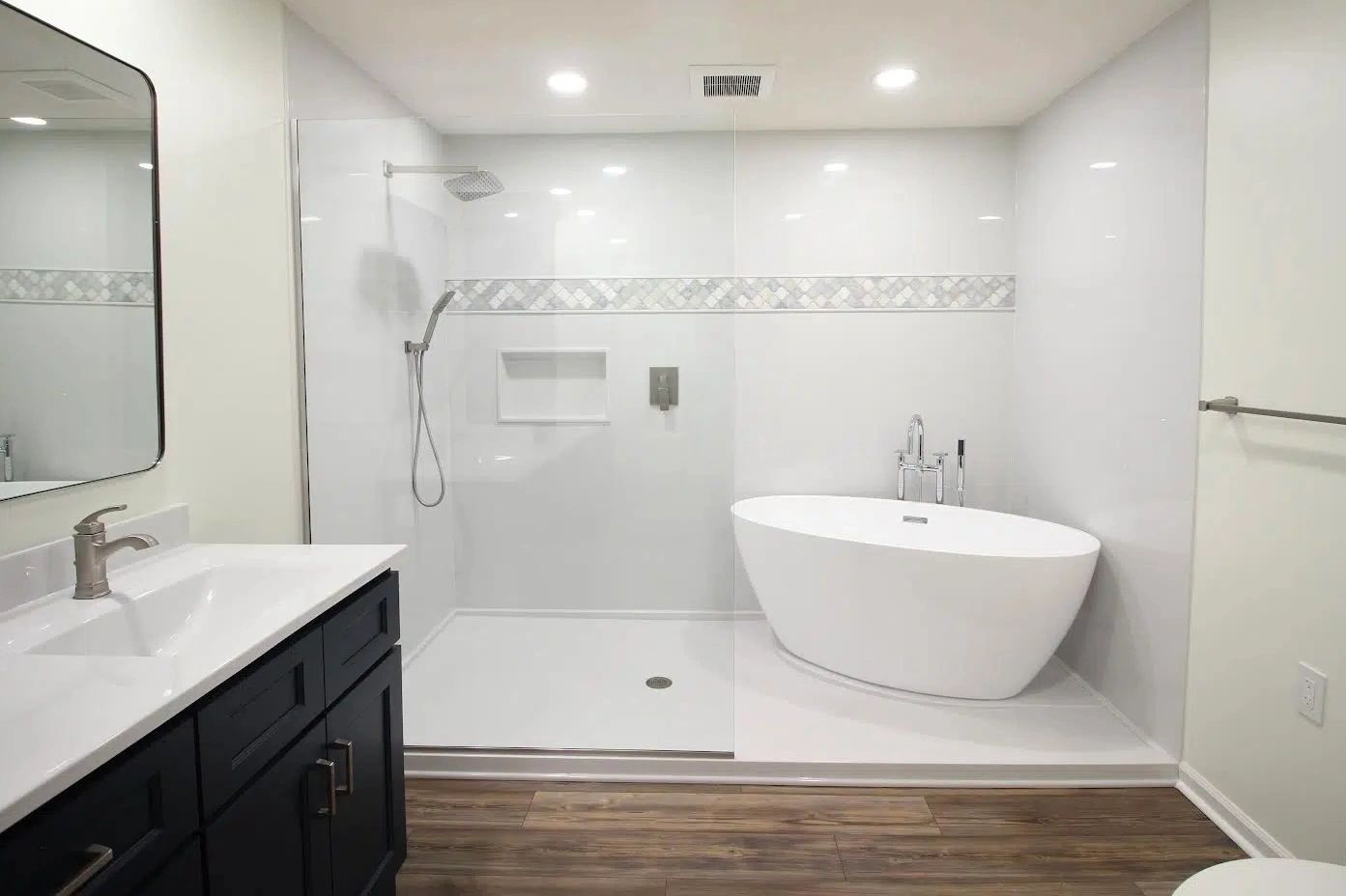A luxury bathroom