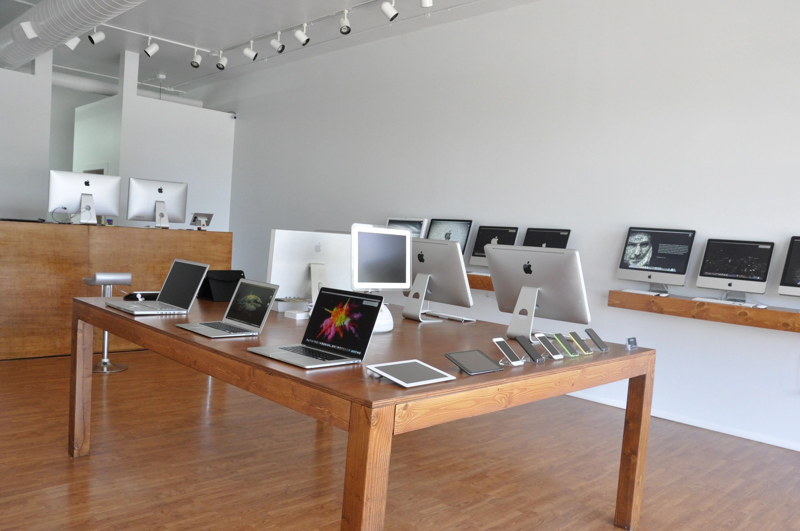 Apple Core LLC Apple Computer Sales, Apple Computer Repair