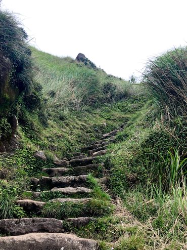 Taipei Mount Cising Volcano - Lubot Definition