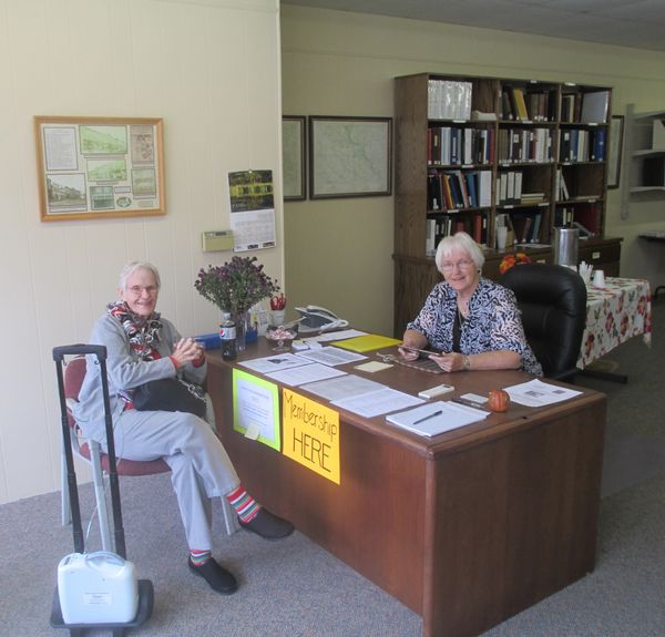 Ruth Knight Feuss & Rita Knight Hill, October 2015