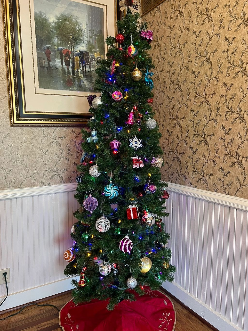 Christmas tree with brightly colored ornaments
