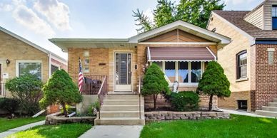 WELL MAINTAINED BRICK RANCH IN BIG OAKS WITH NEW FINISHED WALKOUT BASEMENT! NEW HOT WATER HEATER 202
